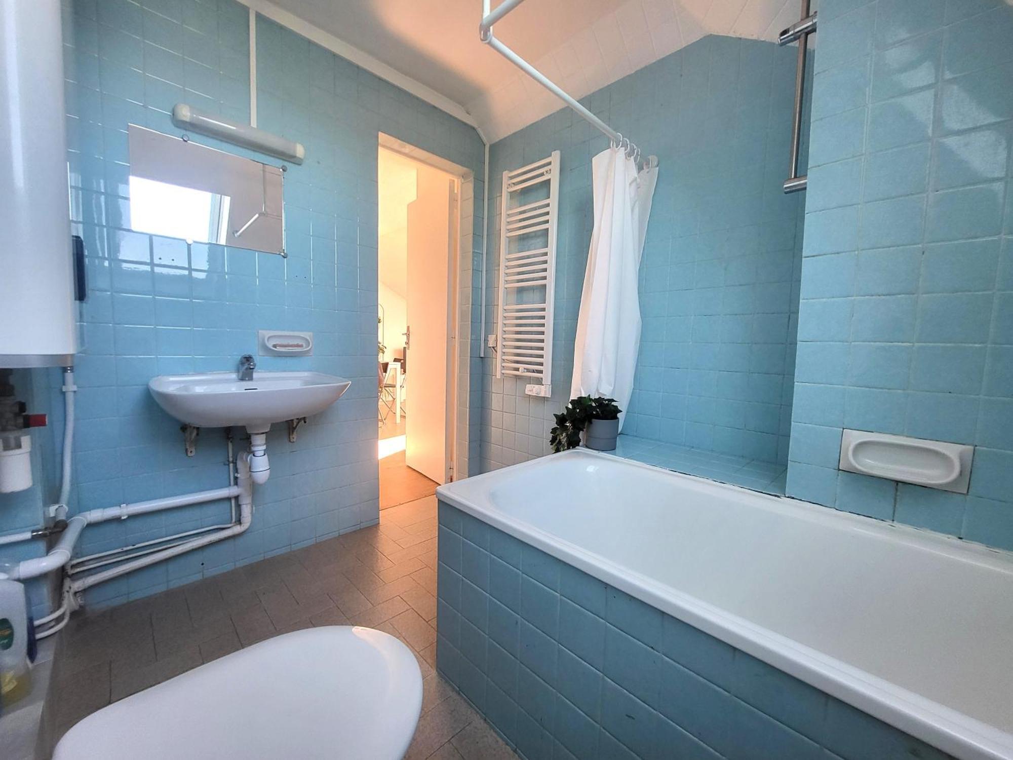 St-Quentin-En-Yvelines Plusieurs Appartements Avec Parking Трап Стая снимка