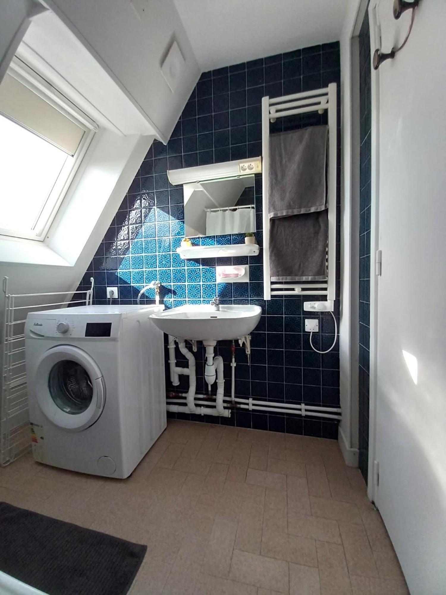 St-Quentin-En-Yvelines Plusieurs Appartements Avec Parking Трап Стая снимка