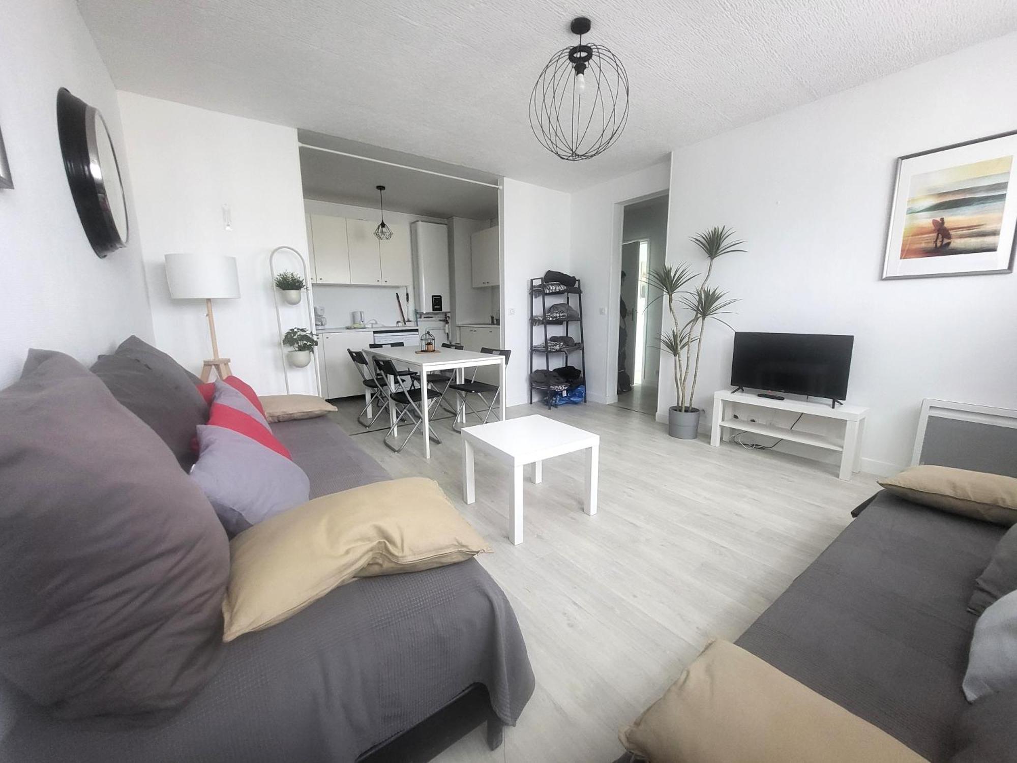 St-Quentin-En-Yvelines Plusieurs Appartements Avec Parking Трап Стая снимка